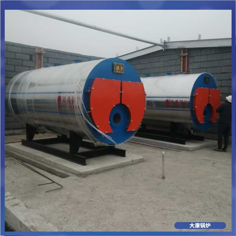 立式導(dǎo)熱油鍋爐銀晨鍋爐廠電加熱鍋爐工廠